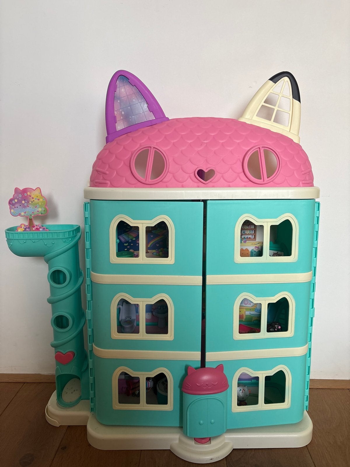 Gabby's Dollhouse / Poppenhuis met alle spulletjes, Ophalen, Gebruikt, Poppenhuis