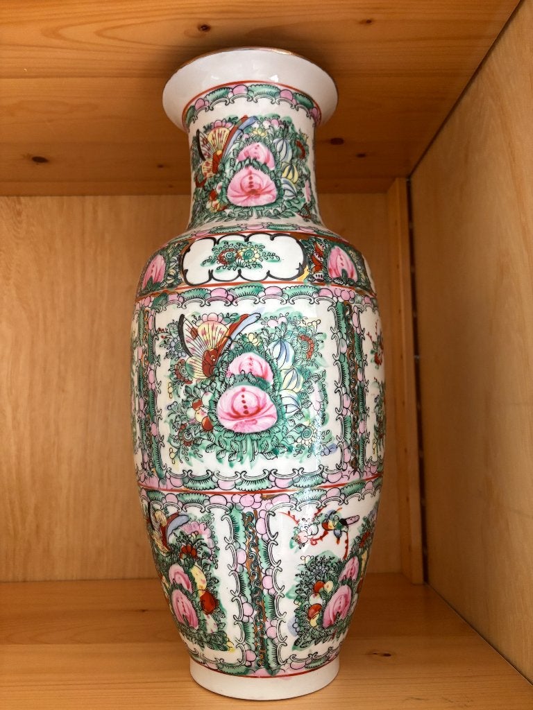 Chinese antiek vaas, Ophalen