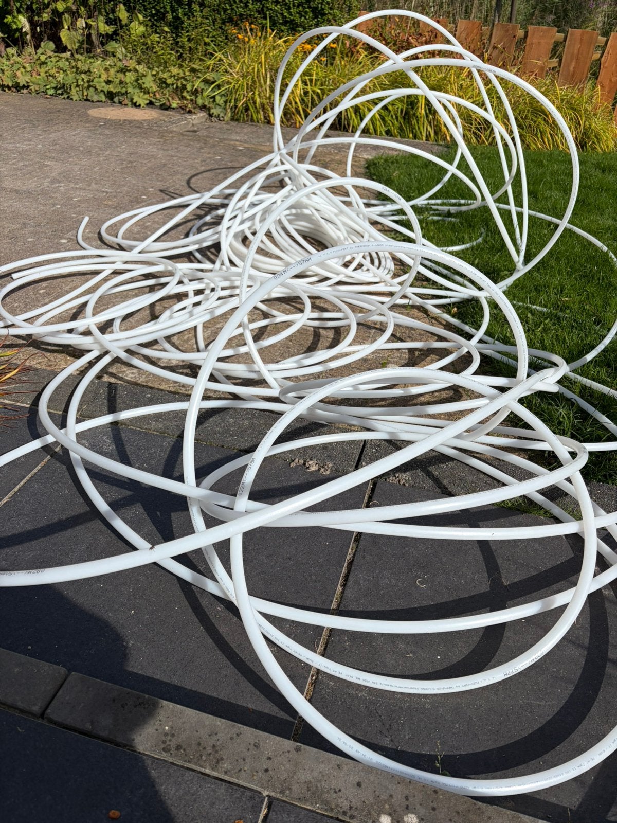 Restant buis vloerverwarming, Doe-het-zelf en Verbouw, Ophalen, Pvc, 6 meter of meer, Overige typen