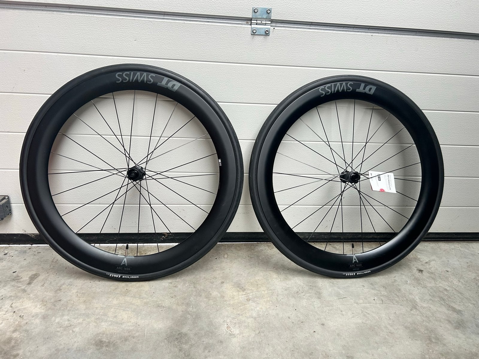 NEW DT Swiss ARC 1600 55mm dt350 wielen Goodyear Eagle 30mm, Fietsen en Brommers, Nieuw, Racefiets, Carbon, Ophalen