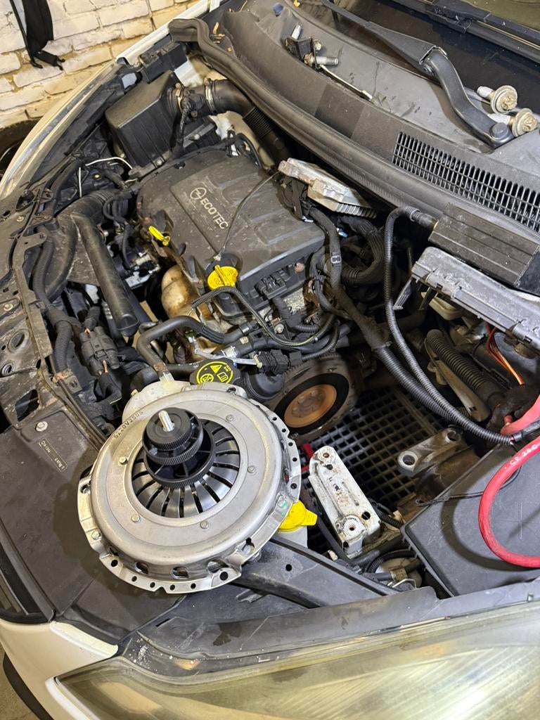 Nieuwe Koppeling opel corsa D, Auto-onderdelen, Transmissie en Toebehoren, Opel, Nieuw, Ophalen
