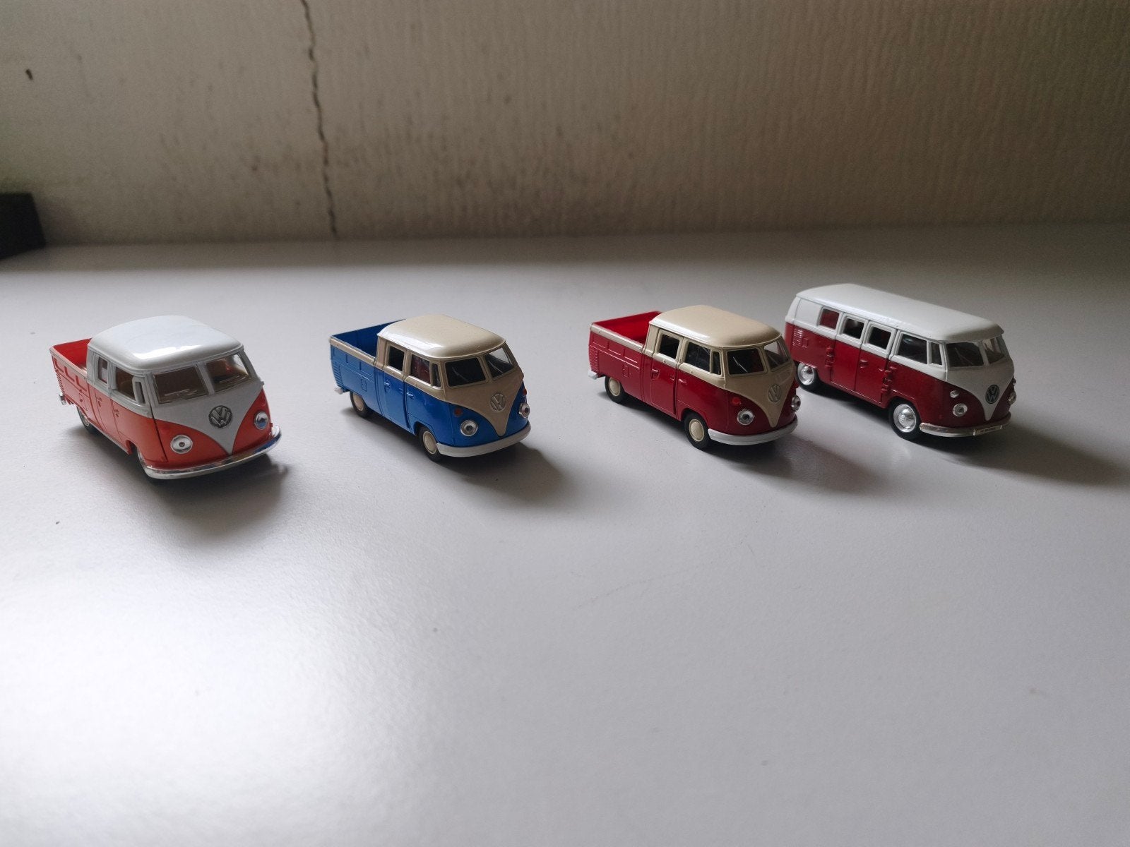 Volkswagen Microbus (1962) modelauto - Welly, Overige merken, Gebruikt, 1:50 of kleiner, Overige typen