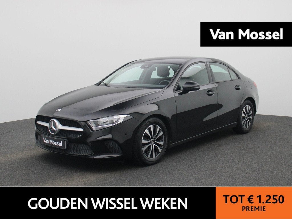 Mercedes-Benz A-klasse 200 d, Auto's, Mercedes-Benz, 12 maanden, Stof, Gebruikt, 4 cilinders
