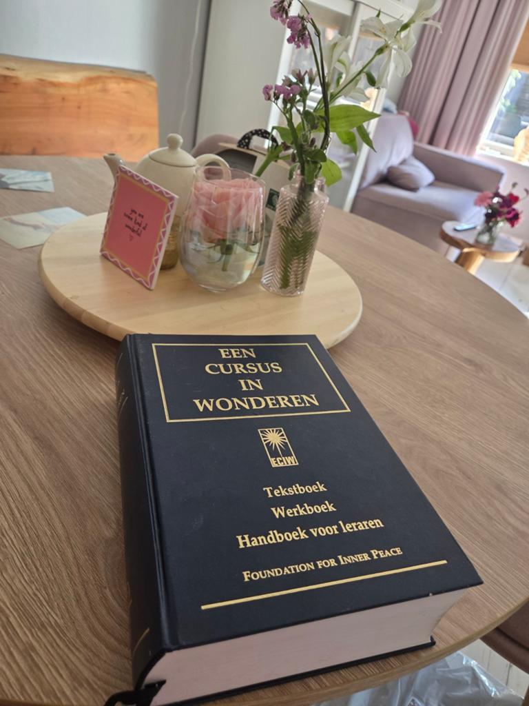 Een Cursus in Wonderen - Tekstboek, Werkboek, Handboek, Boeken, Achtergrond en Informatie, Spiritualiteit algemeen, Ophalen of Verzenden
