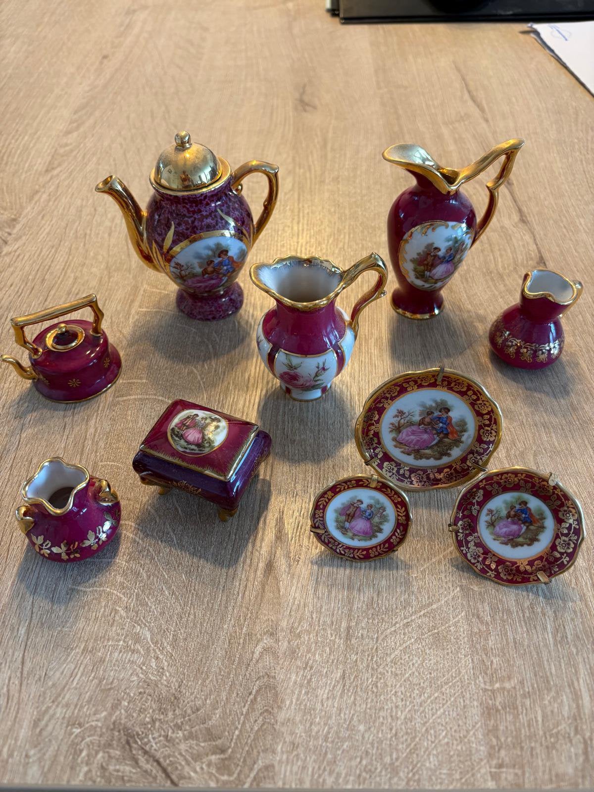 Limoges mini servies, Ophalen