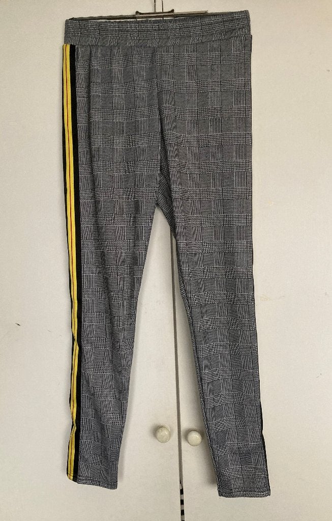 Maat: 34 - XS / Zwart -wit geruite broek met gele bies, Meerkleurig, Sisters Point, Ophalen of Verzenden, Maat 34 (XS) of kleiner