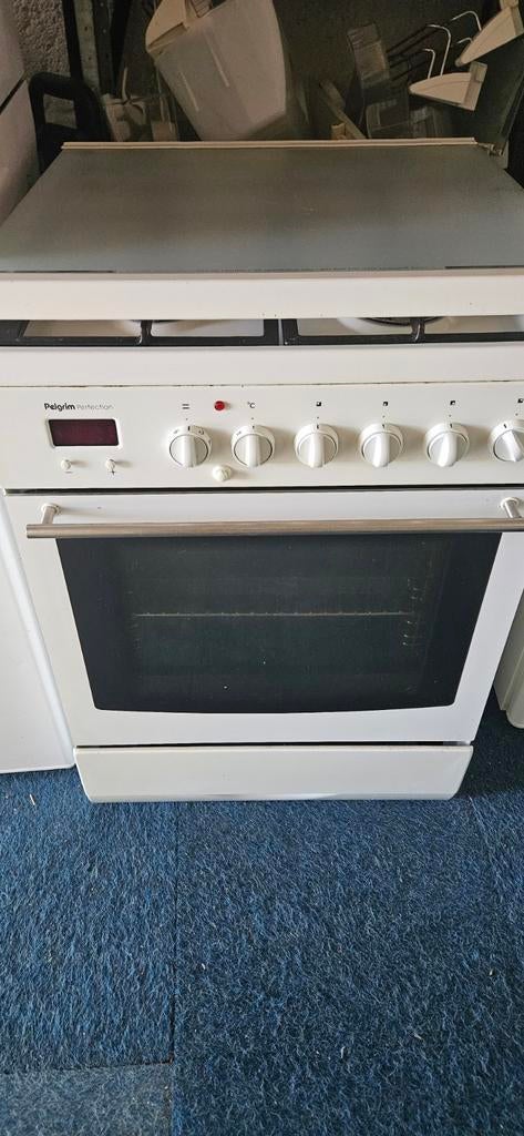 Gasfornuis oven Pelgrim hetelucht functie, Ophalen, Minder dan 85 cm, 4 kookzones, Zo goed als nieuw