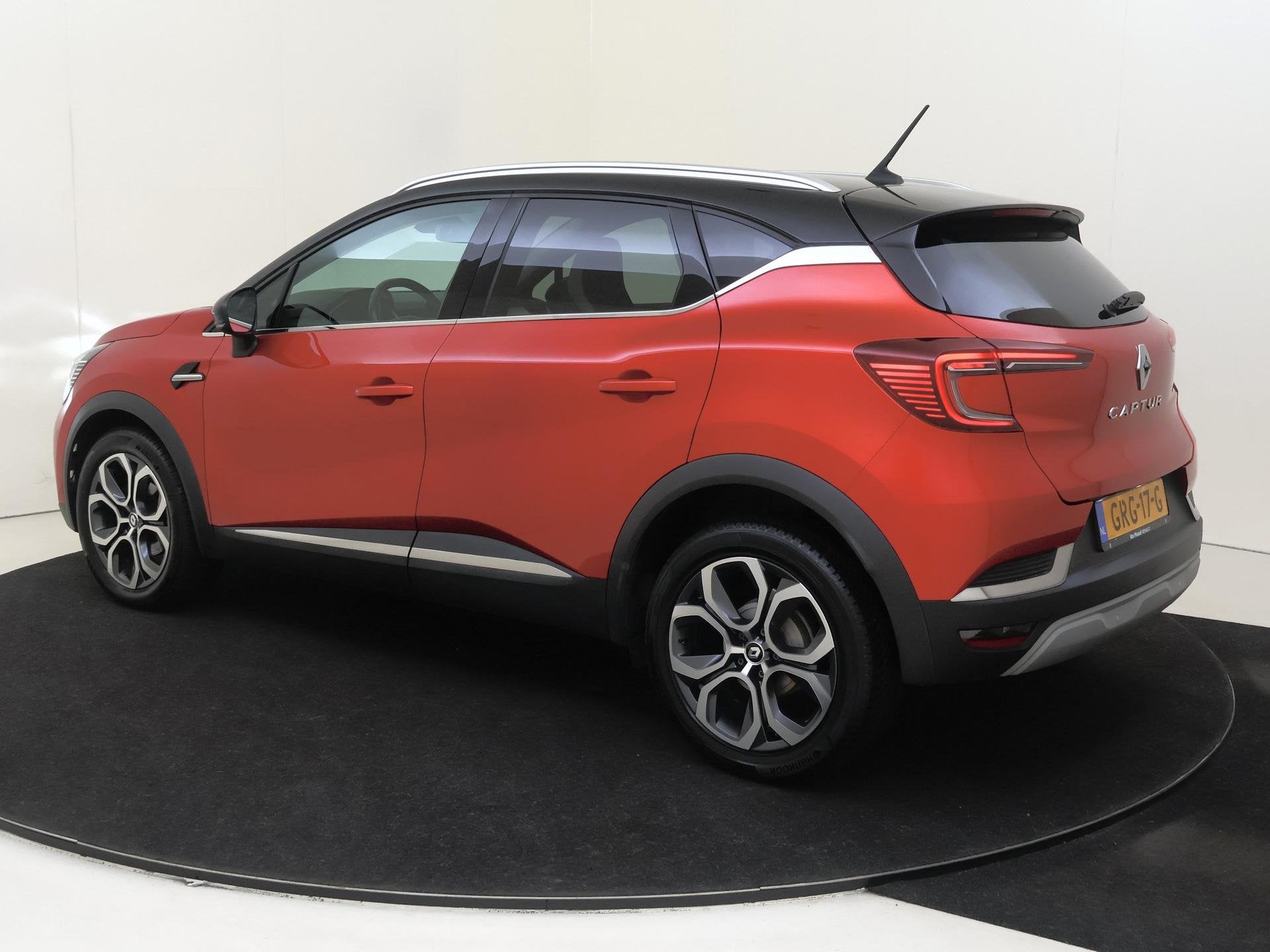 Renault Captur 1.3 TCe Intens 140PK | Automaat | Achteruitri, Auto's, Gebruikt, 4 cilinders, Leder en Stof, 1330 cc