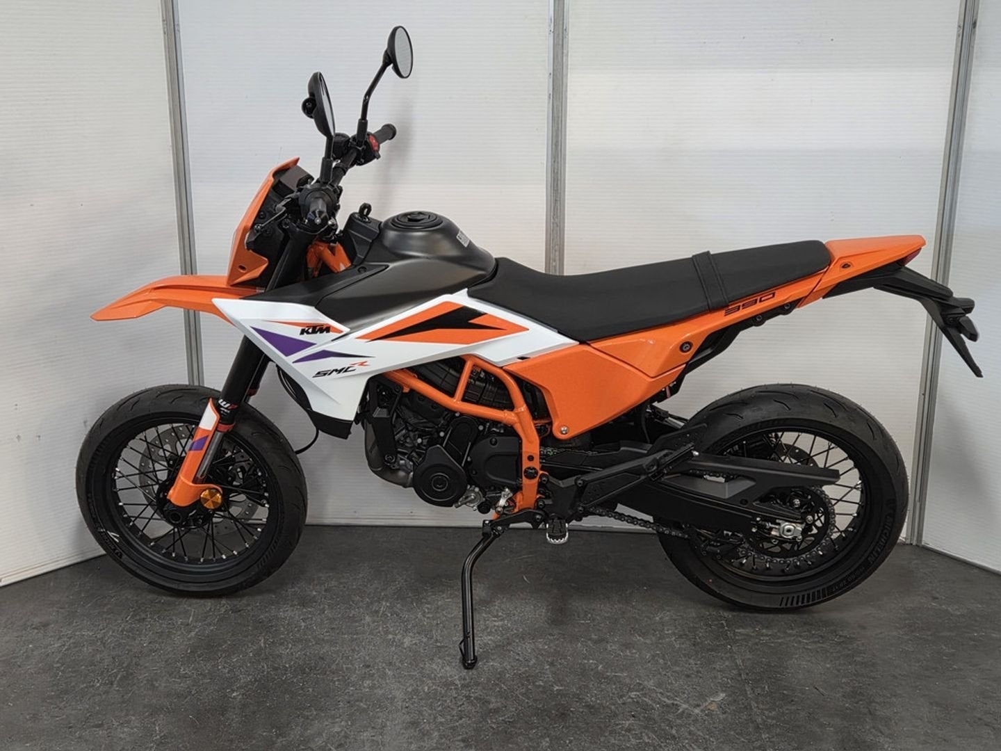 KTM 390 SMC R (bj 2025), KTM, Bedrijf, Onbekend, 398 cc