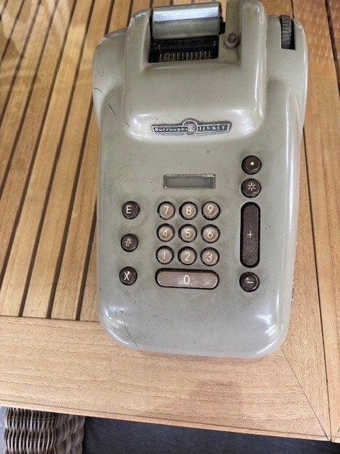 Verzamel Item Telmachine Universel A.P Vintage type J 4717F, Ophalen