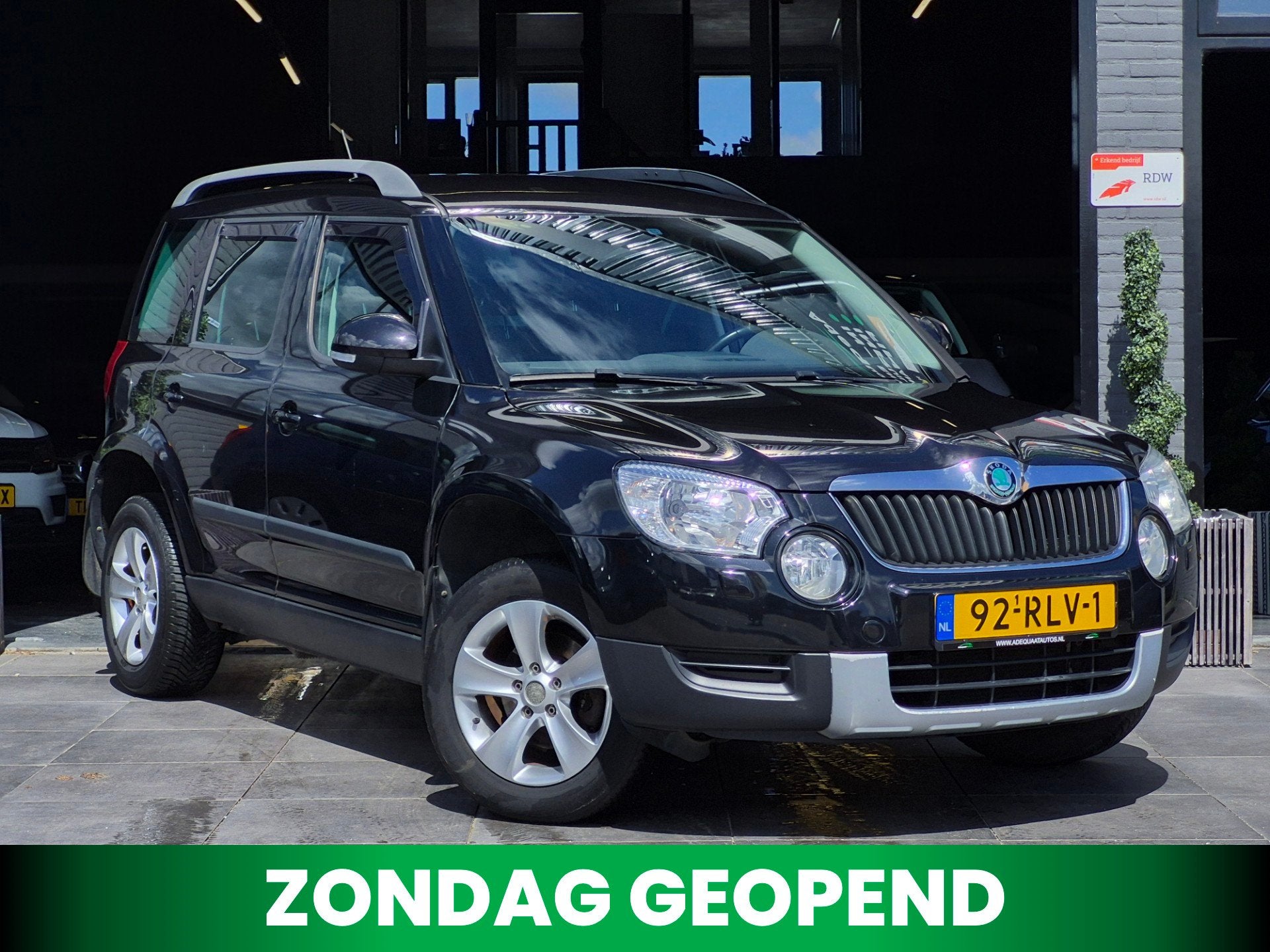 Skoda Yeti 1.2 TSI Ambition AUTOMAAT|Cruise|Trekhaak|NAP, Auto's, Euro 5, Stof, Gebruikt, Huisgarantie