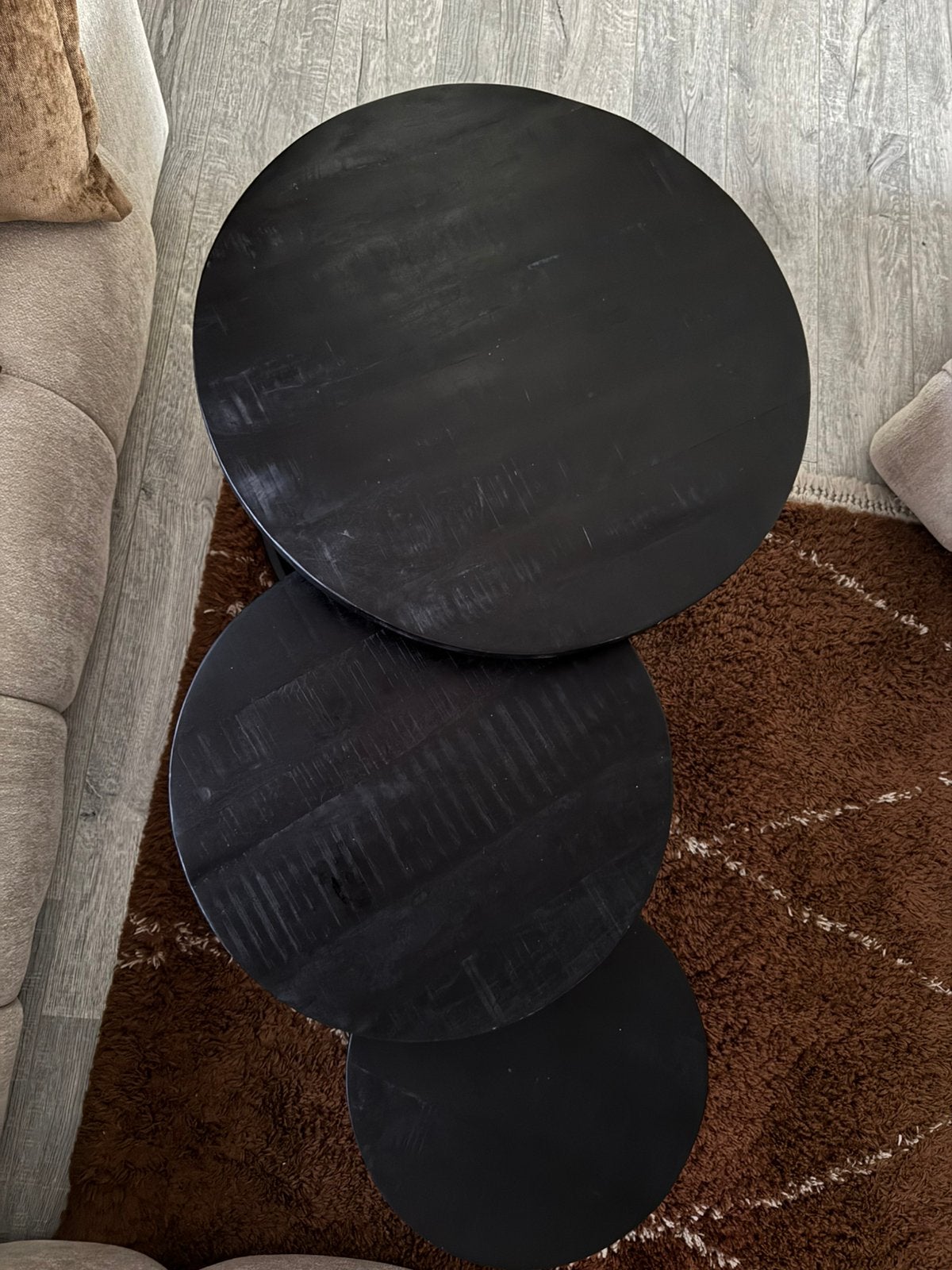 Set van 3 bijzettafels mangohout zwart, Ophalen, Minder dan 55 cm, Rond, Zo goed als nieuw