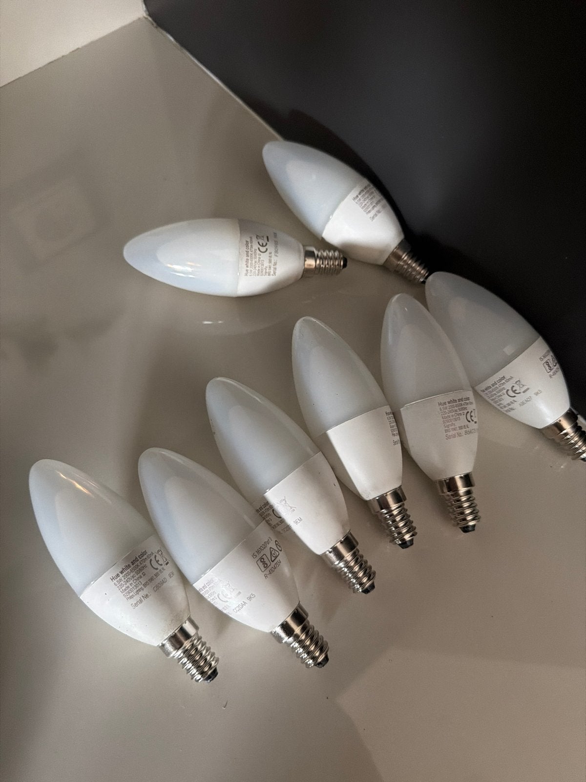 Philips Hue White and Color E14 Kaarslampen (8 stuks), E14 (klein), Zo goed als nieuw, Smart lamp, Bedienbaar via app