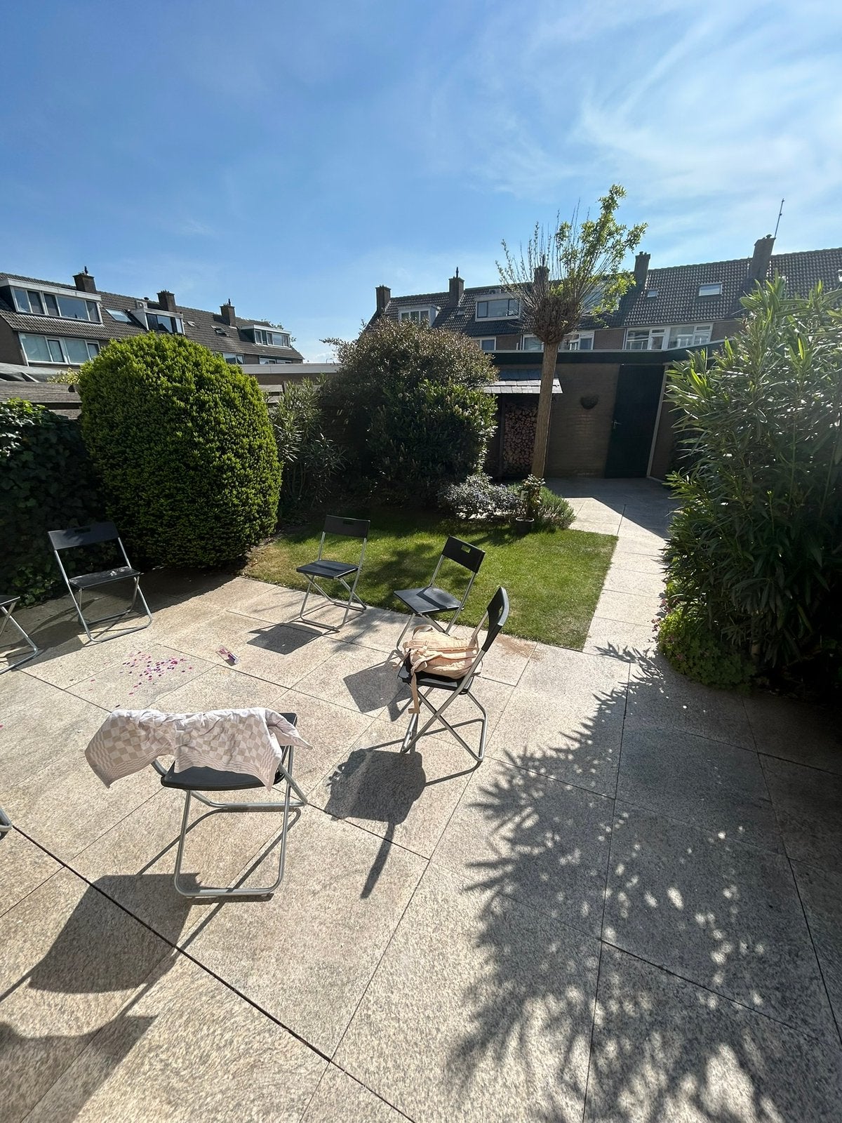 95 tuintegels gratis af te halen Puttershoek, Huizen en Kamers, Rotterdam