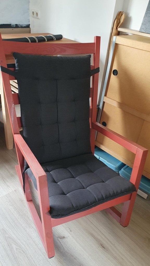 schommelstoel, Ophalen, Zo goed als nieuw, Eén, Rood