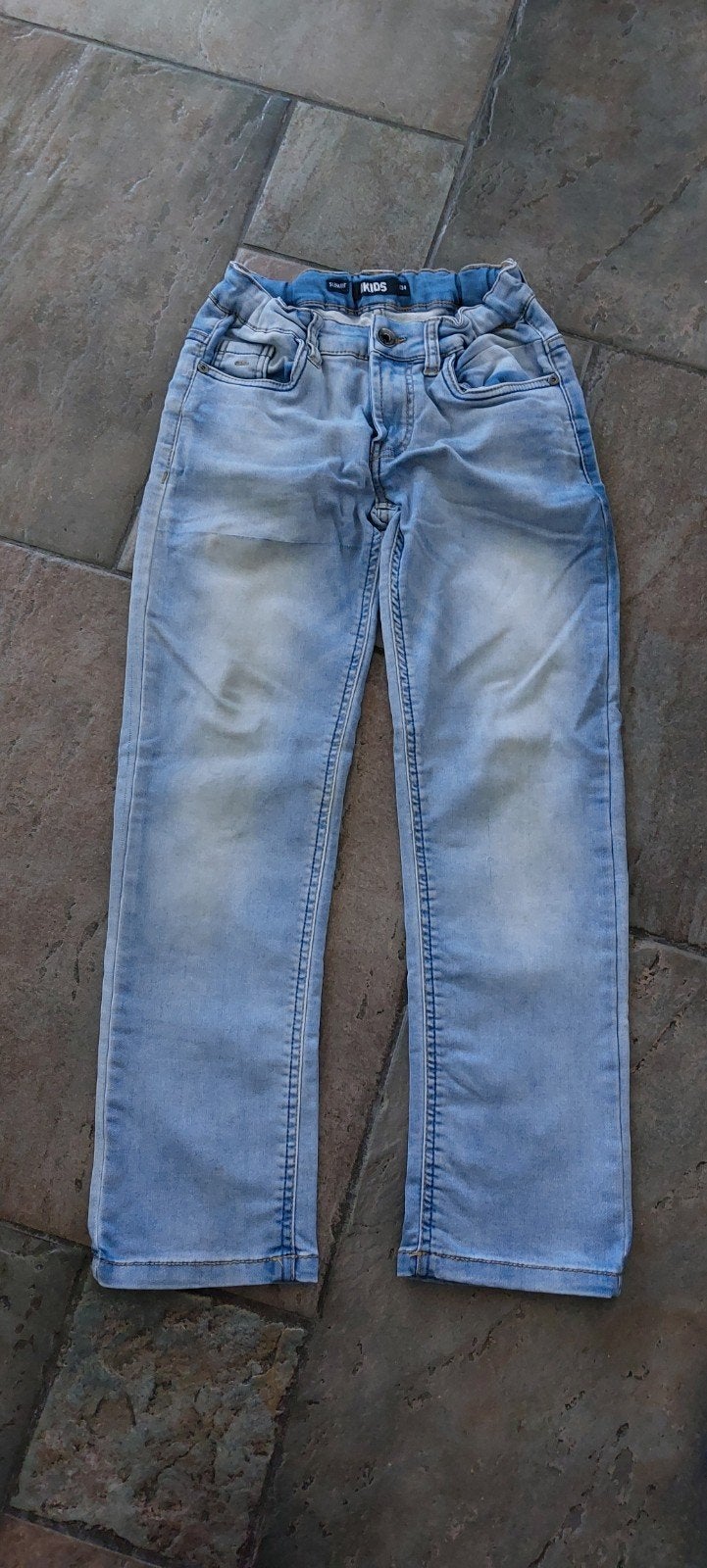 spijkerbroek maat 134 slimfit (klein prijsje), Broek, Gebruikt, Jongen of Meisje, Europe kids