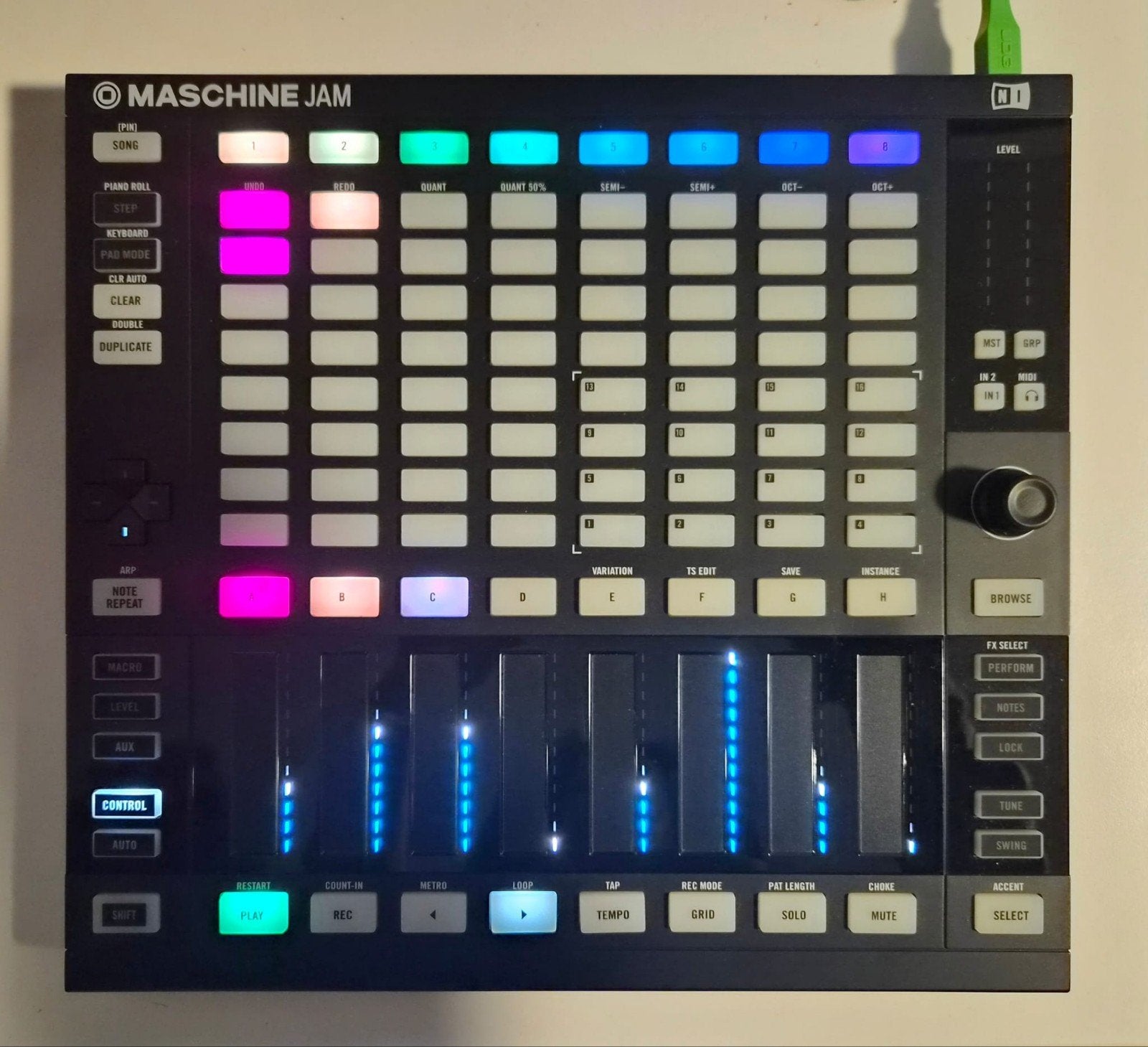 Native Instruments Maschine Jam met decksaver, Ophalen, Gebruikt