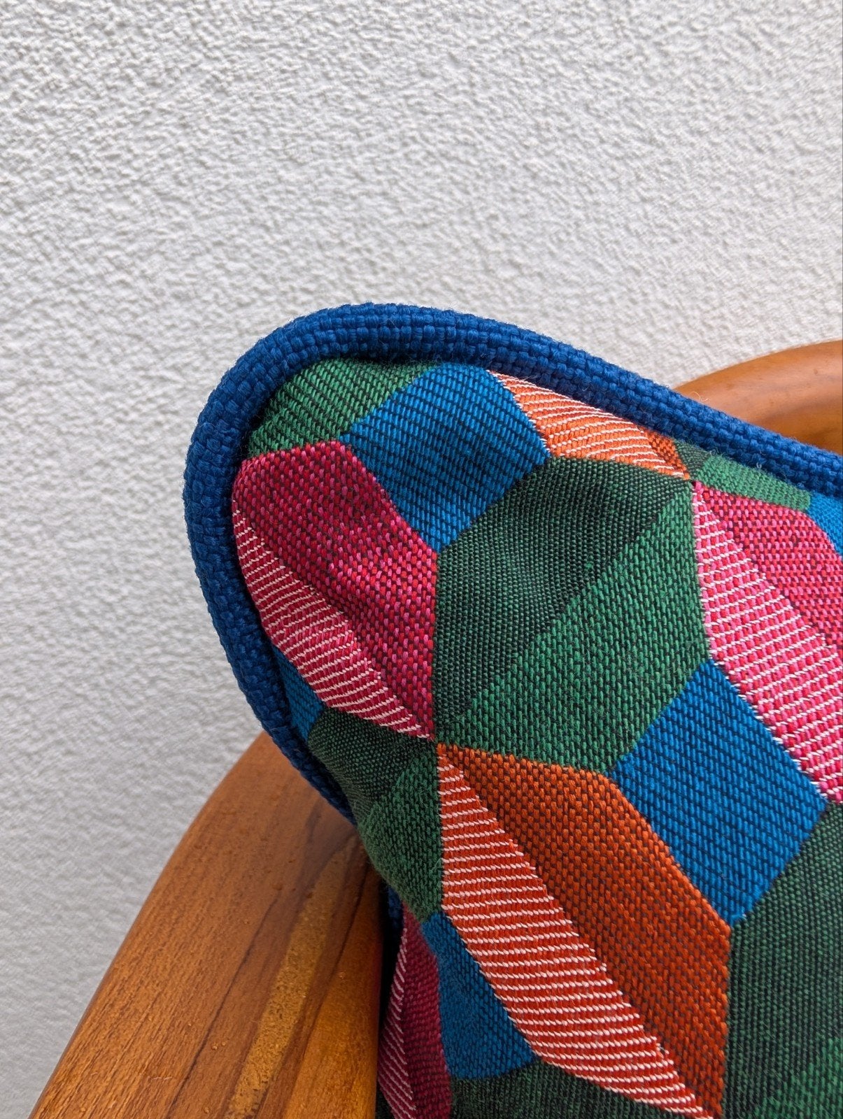 Sierkussen fuchsia, Huis en Inrichting, Afneembare hoes, Blauw, Diba Design, Nieuw
