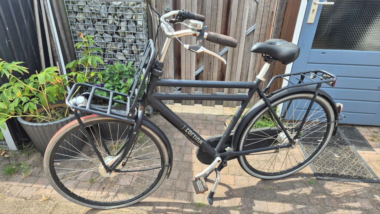 Cortina fiets wel 2 nieuwe banden nodig, Overige merken, Velgrem, Versnellingen, Ophalen of Verzenden