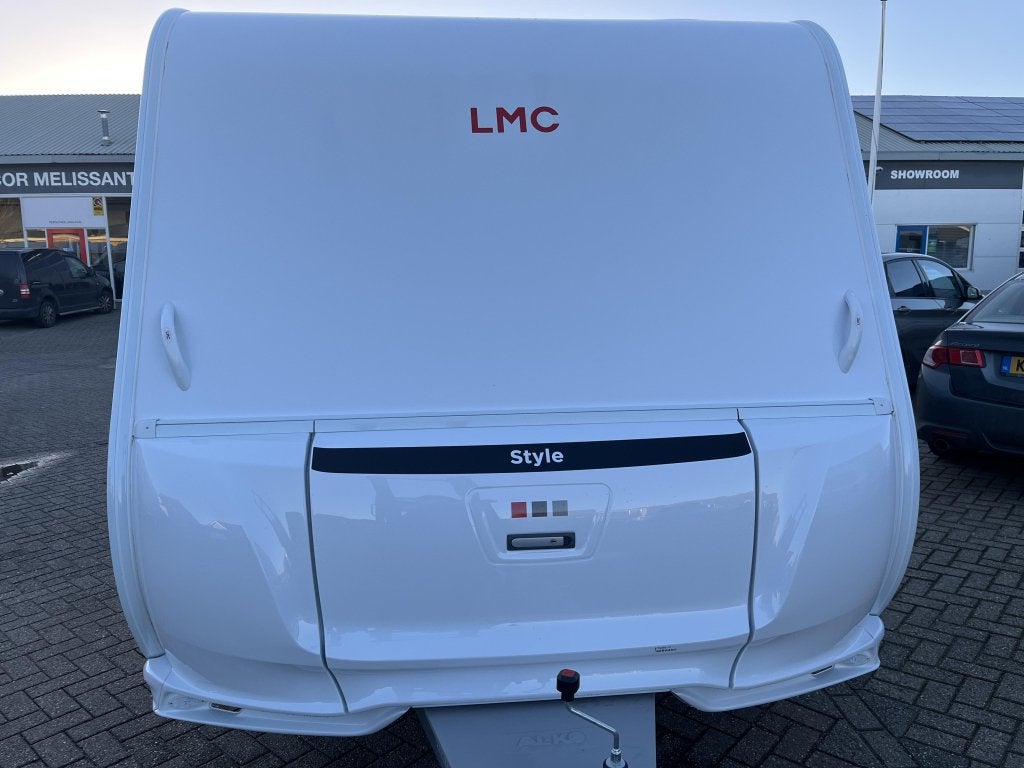 LMC Style 440 D TERREIN OUTLET!!, Rondzit, Bedrijf, Overige typen, 5 tot 6 meter