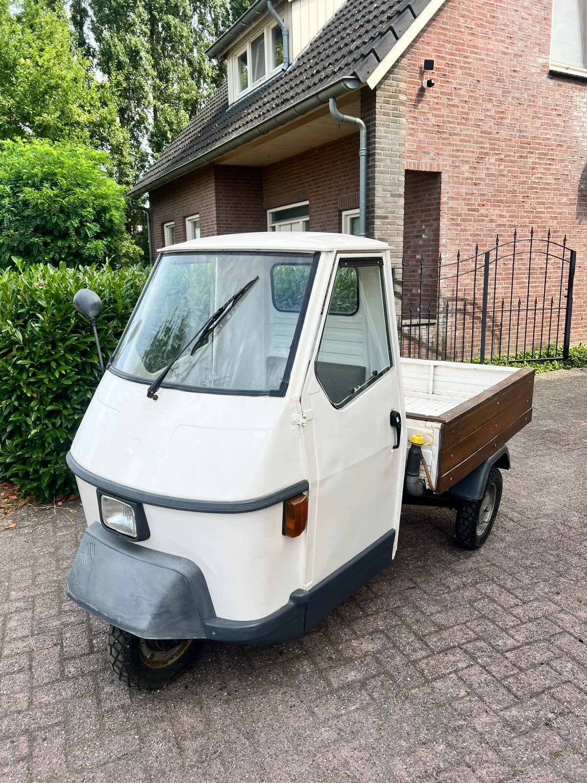 Piaggio ape 50, Ophalen
