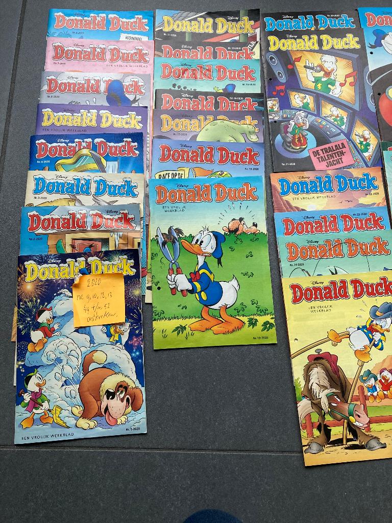 Donald Duck 2020, Ophalen of Verzenden, Zo goed als nieuw, Donald Duck, Meerdere stripboeken