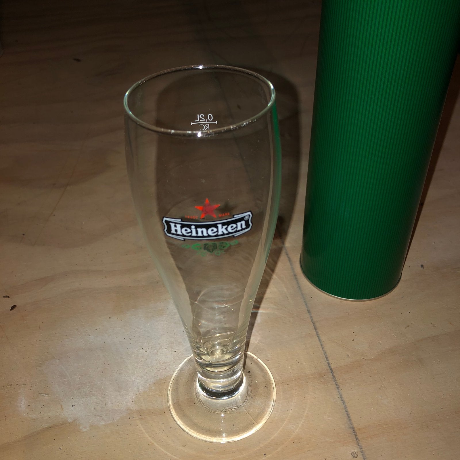 Heineken bierglazen op voet (set 3 stuks), Ophalen of Verzenden, Nieuw, Glas of Glazen, Heineken