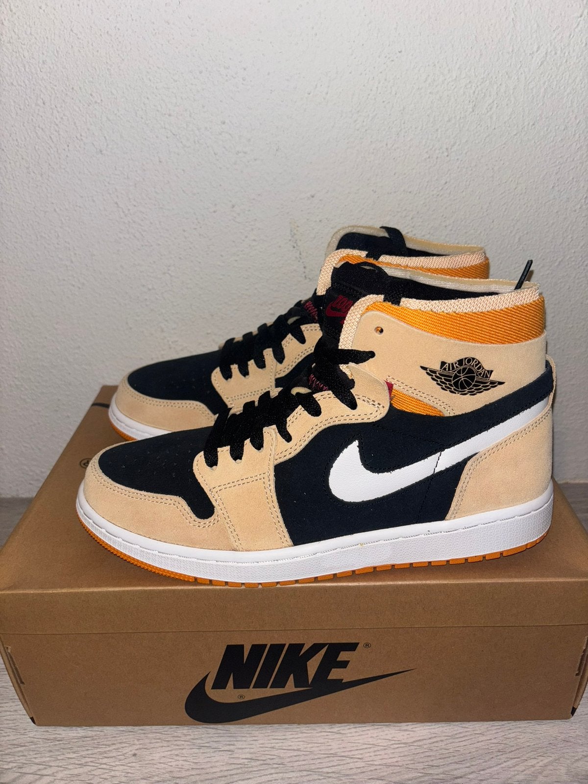 Air Jordan 1 Zoom air CMFT, Ophalen of Verzenden, Zo goed als nieuw, Overige kleuren