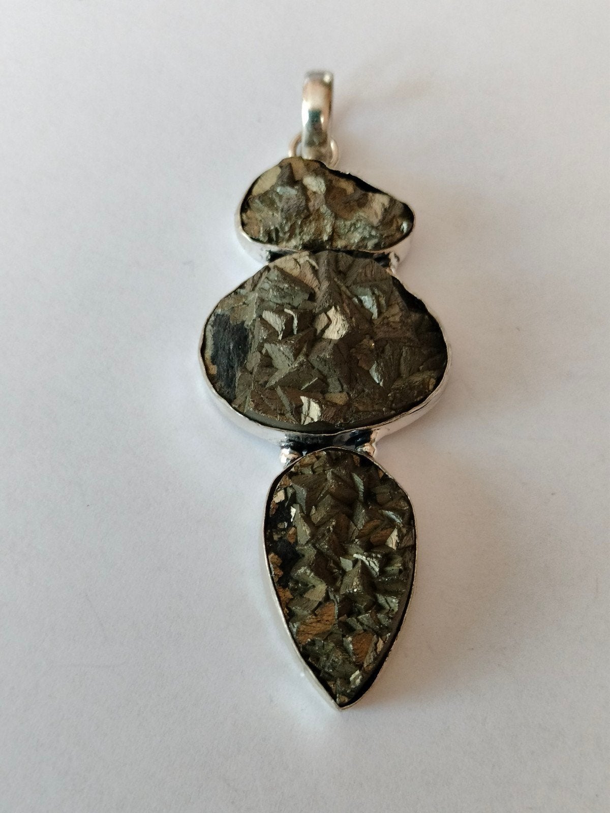 zilveren hanger met pyriet, Verzenden, Nieuw, Met edelsteen, Zilver