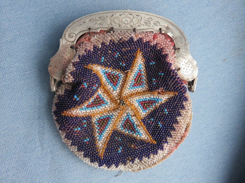 Beursje / tasje met zilver en glas kraaltjes - ca. 1900, Antiek en Kunst, Ophalen of Verzenden
