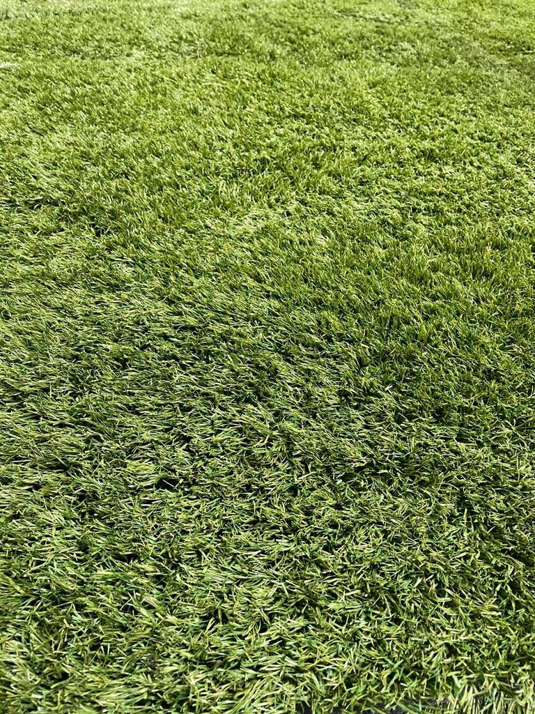 100m2 Kunstgras. Nog als nieuw! (4m x 25m) €800,-, Tuin en Terras, Gras en Kunstgras, Zo goed als nieuw, Kunstgras, 20 m² of meer