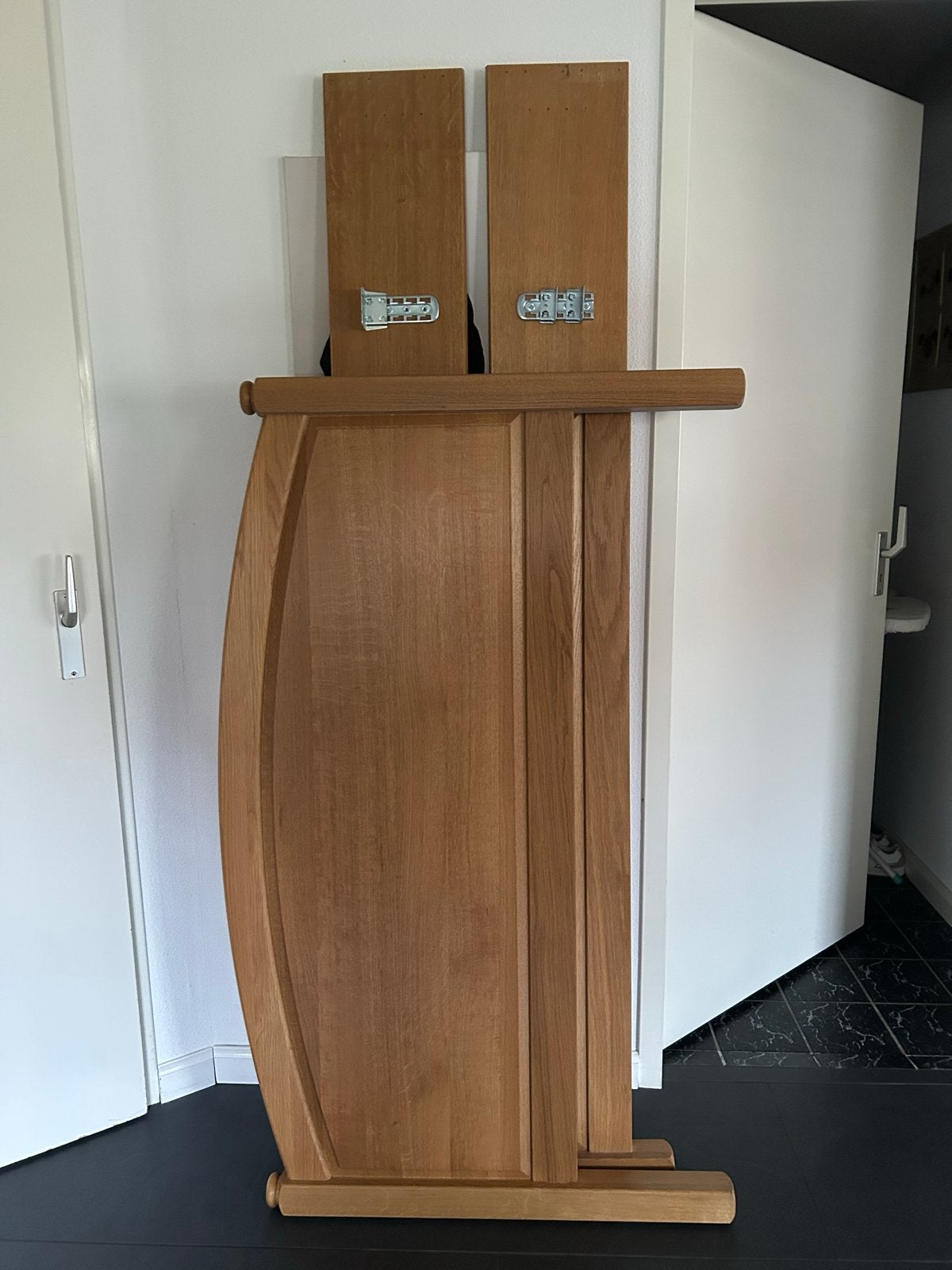 Massief houten bedombouw - middenbalk ontbreekt, Huis en Inrichting, Slaapkamer | Bedden, Ophalen, Gebruikt, Bruin, Tweepersoons
