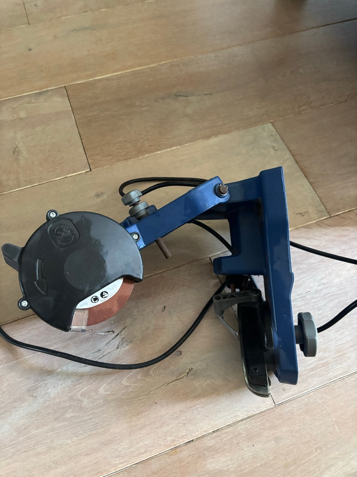 Einhell BG-CS 85 E Kettingzaagslijper, Ophalen of Verzenden, Gebruikt, Minder dan 700 watt, Overige typen