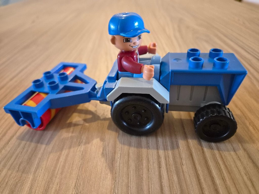 Foto 4 van Duplo diverse boerderij dieren en voertuigen