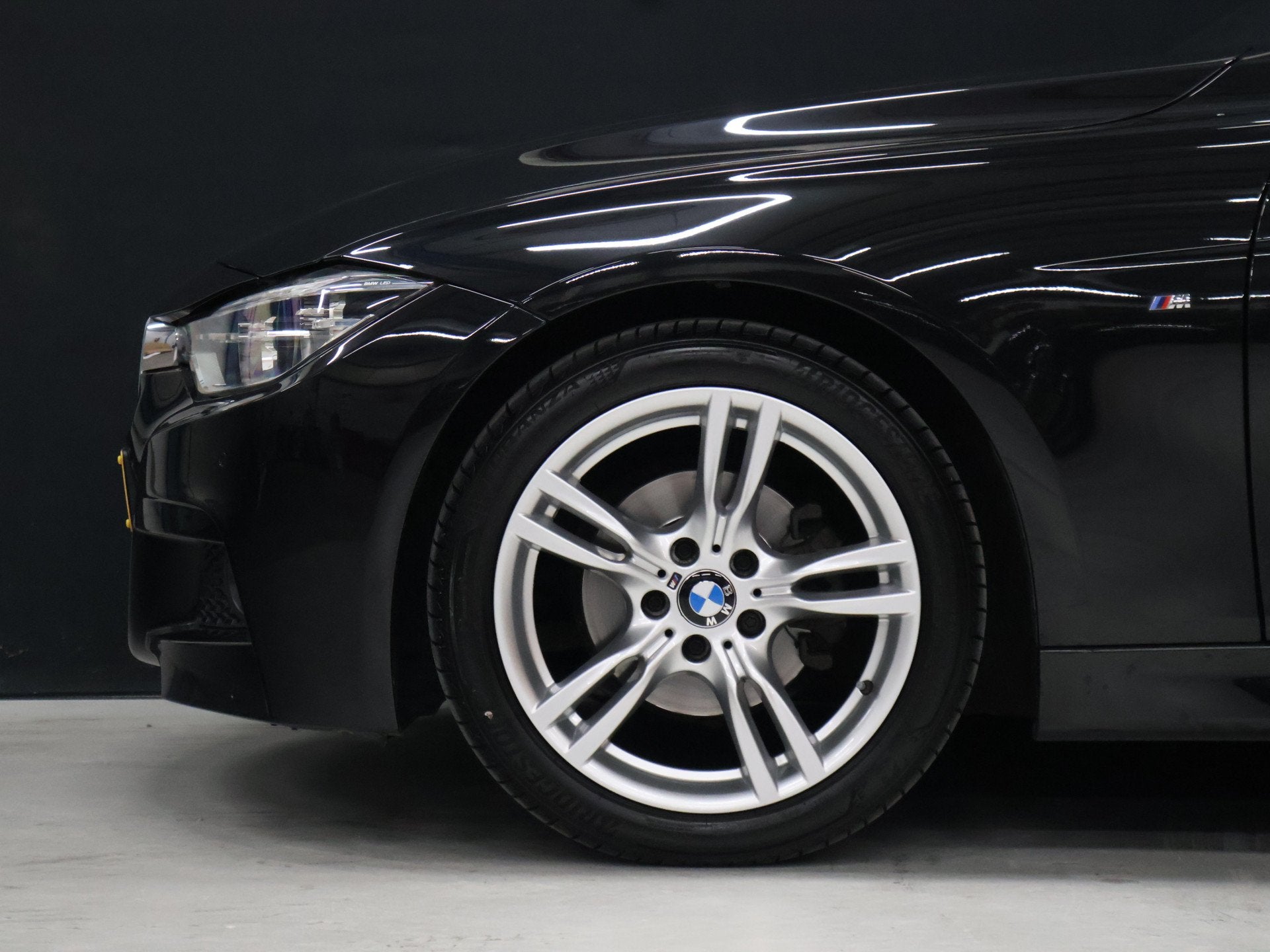 Foto 3 van BMW 3-serie 320i Centennial High Executive [VOL LEDER, STOEL