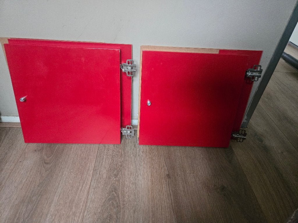 2x DEUREN inc. Inzetten Kallax Ikea rood hoogglans, Ophalen of Verzenden, Zo goed als nieuw