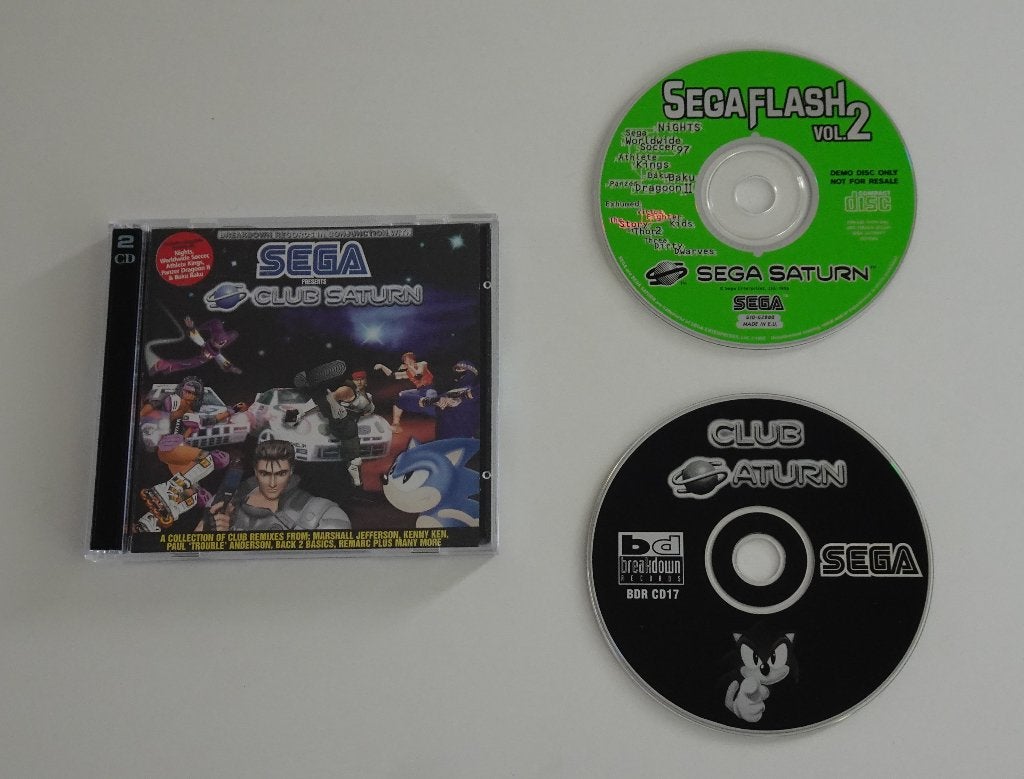 Sega Presents Club Saturn Muziek CD + Speelbare Demo 1996, Spelcomputers en Games, Ophalen, Overige genres, 1 speler, Zo goed als nieuw