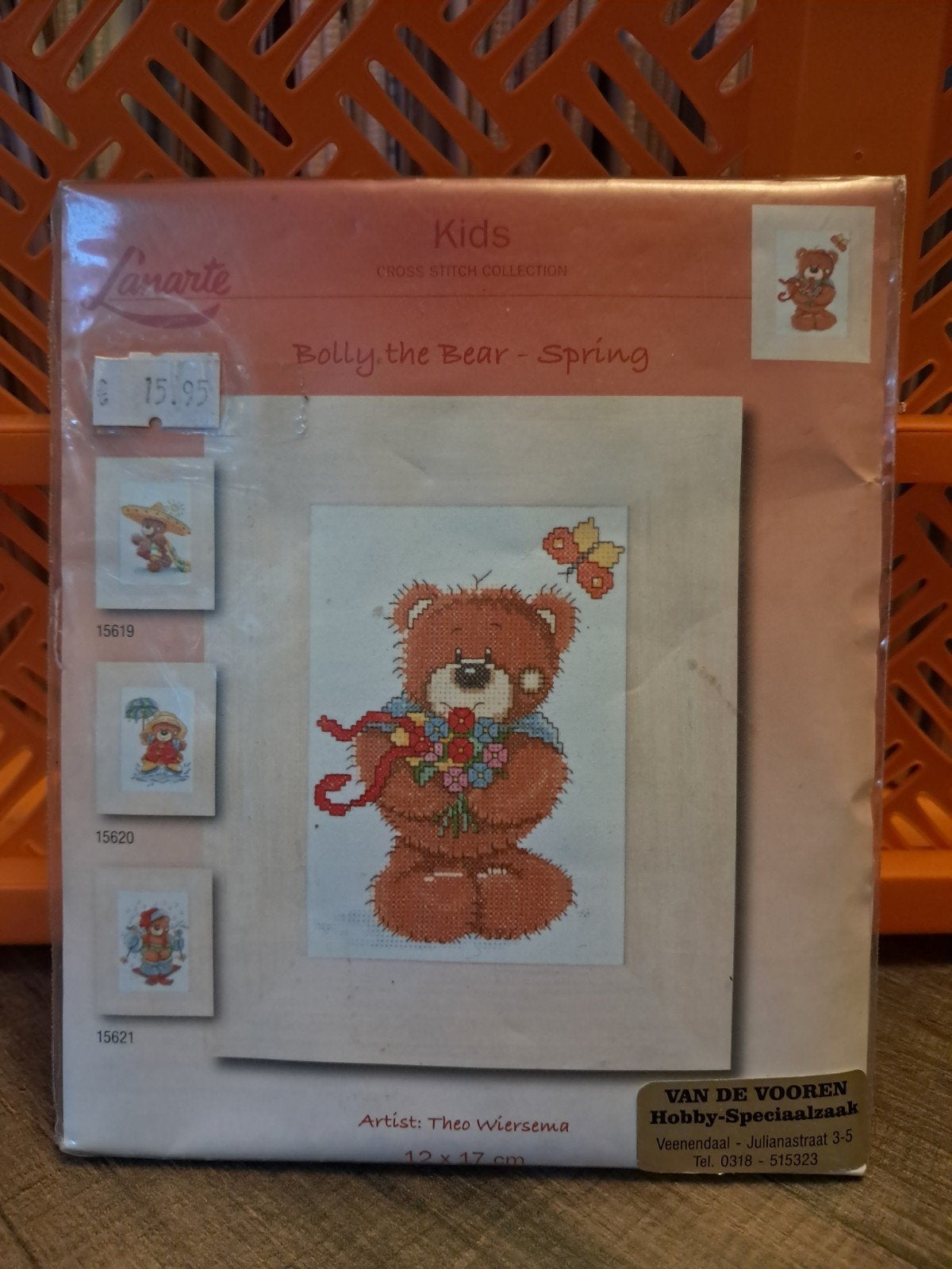 Lanarte Borduurpakket Bolly the Bear - Spring, Hobby en Vrije tijd, Ophalen of Verzenden, Nieuw, Handborduren, Borduurpakket