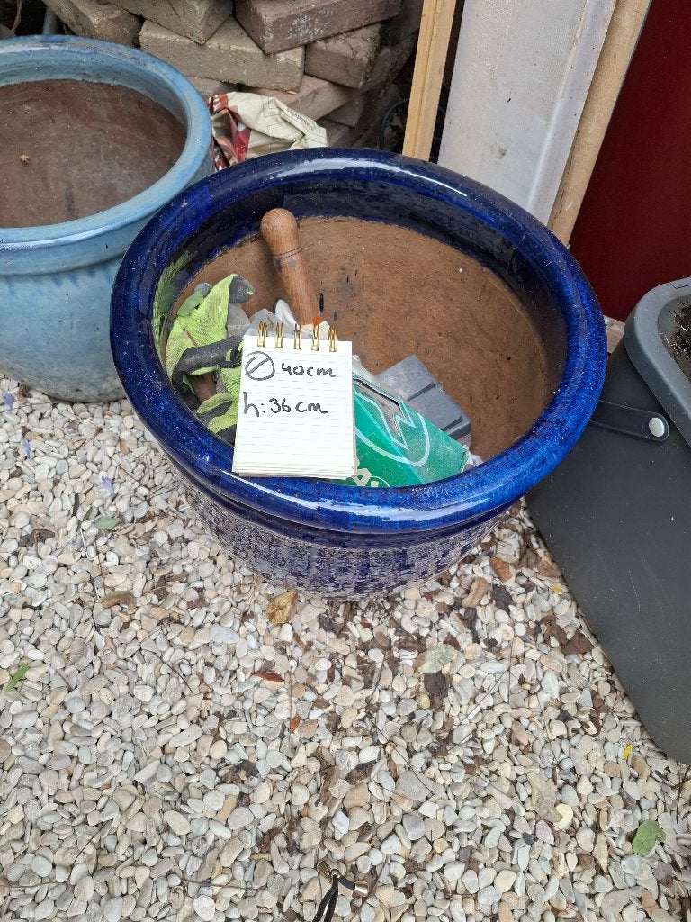 Bloempot, Rond, Zo goed als nieuw, Minder dan 40 cm, Ophalen
