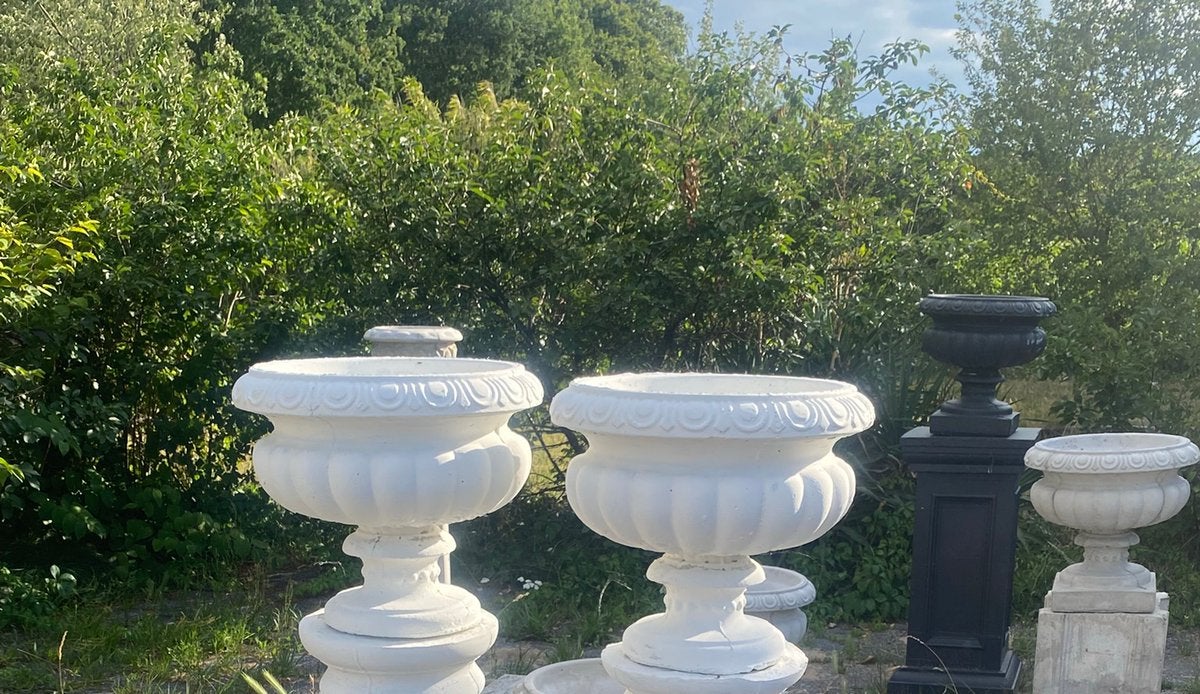 Actie! 2 witte ronde betonnen bloempotten 40x40x35 cm, Tuin en Terras, Ophalen, Nieuw