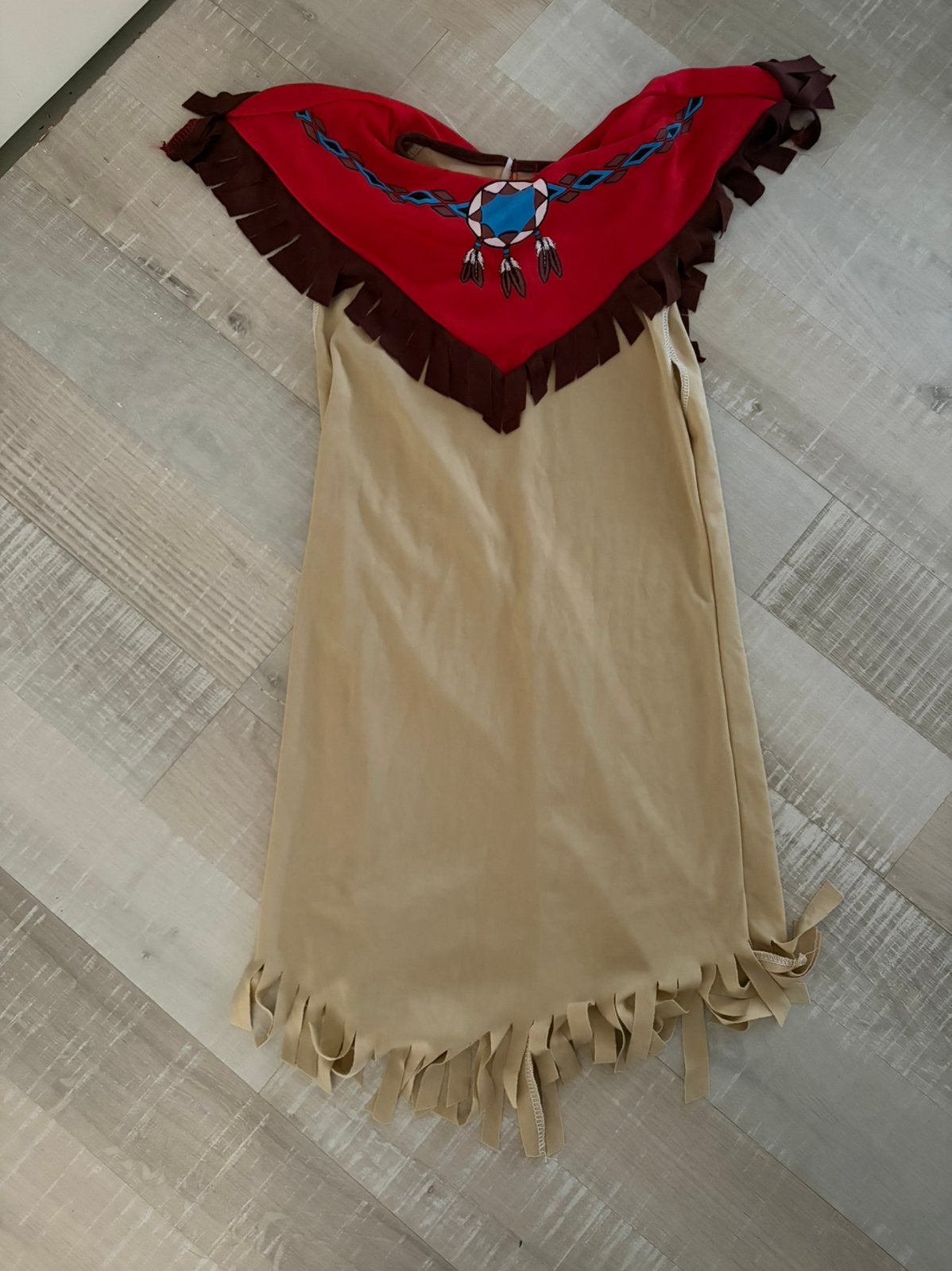 Indianen jurkje, Kinderen en Baby's, Ophalen of Verzenden, Zo goed als nieuw, 122 t/m 128, Meisje