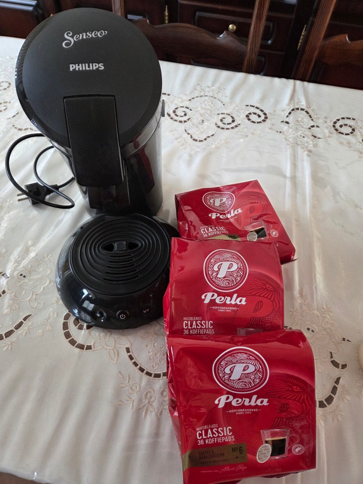 Philips senseo koffie apparaat, Ophalen, Gebruikt, Koffiepads en cups
