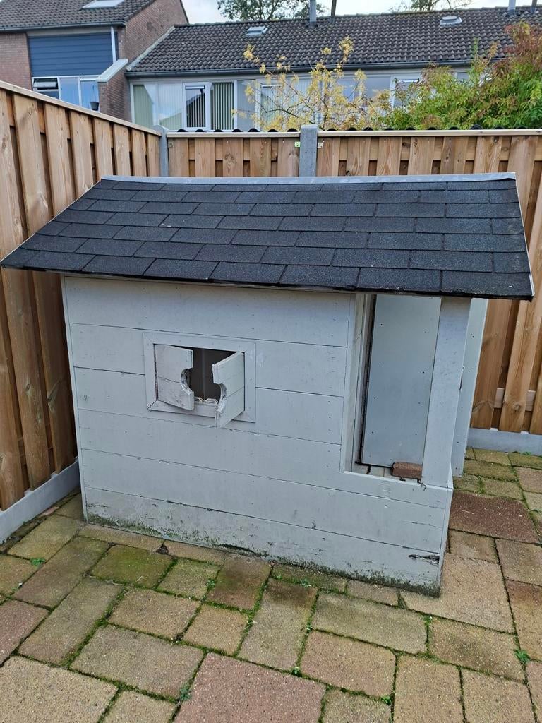 Een leuke hondenhok konijnenhok of tuinhuis gratis!!!!, Dieren en Toebehoren, Ophalen, Zo goed als nieuw