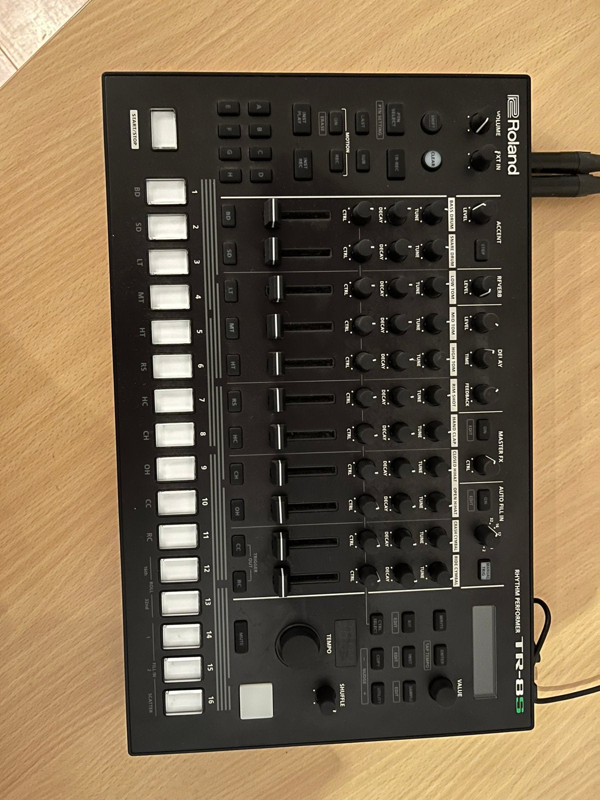Roland TR-8S, Muziek en Instrumenten, Ophalen, Zo goed als nieuw, Roland