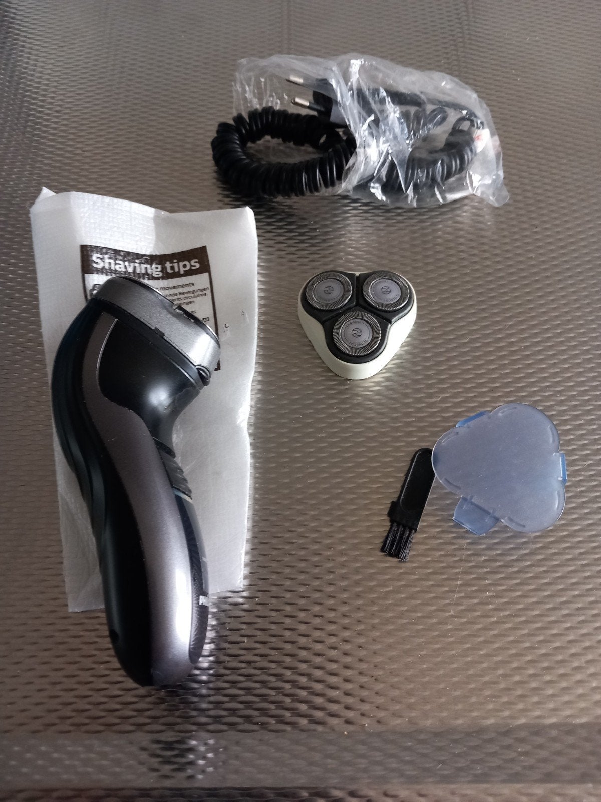 Te koop scheerapparaat philips, Ophalen