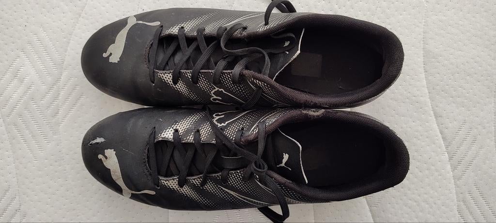 Voetbalschoenen maat 44, puma, Maat XS of kleiner, Ophalen, Gebruikt, Schoenen