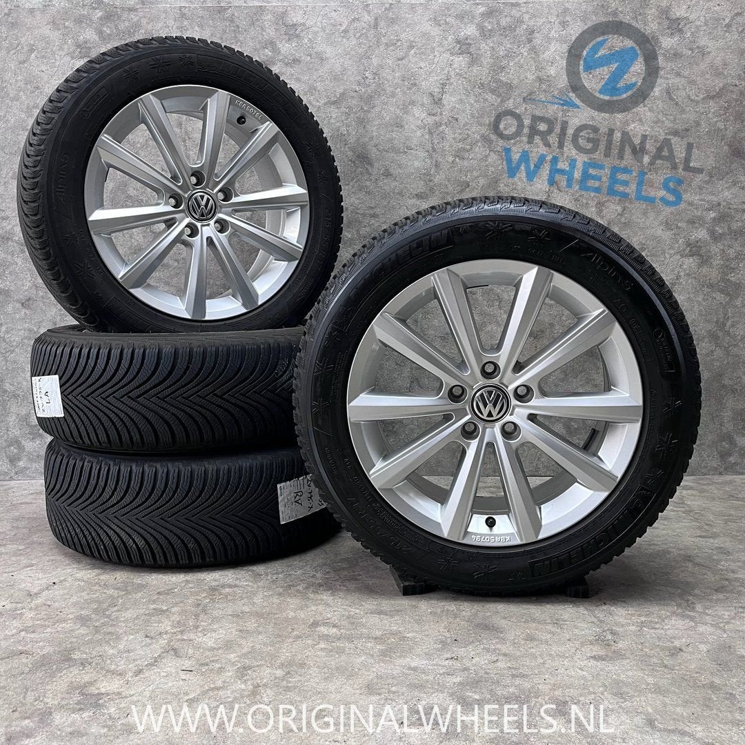 17 inch originele Merano velgen + winterbanden VW Passat, -, -, Banden en Velgen, 17 inch