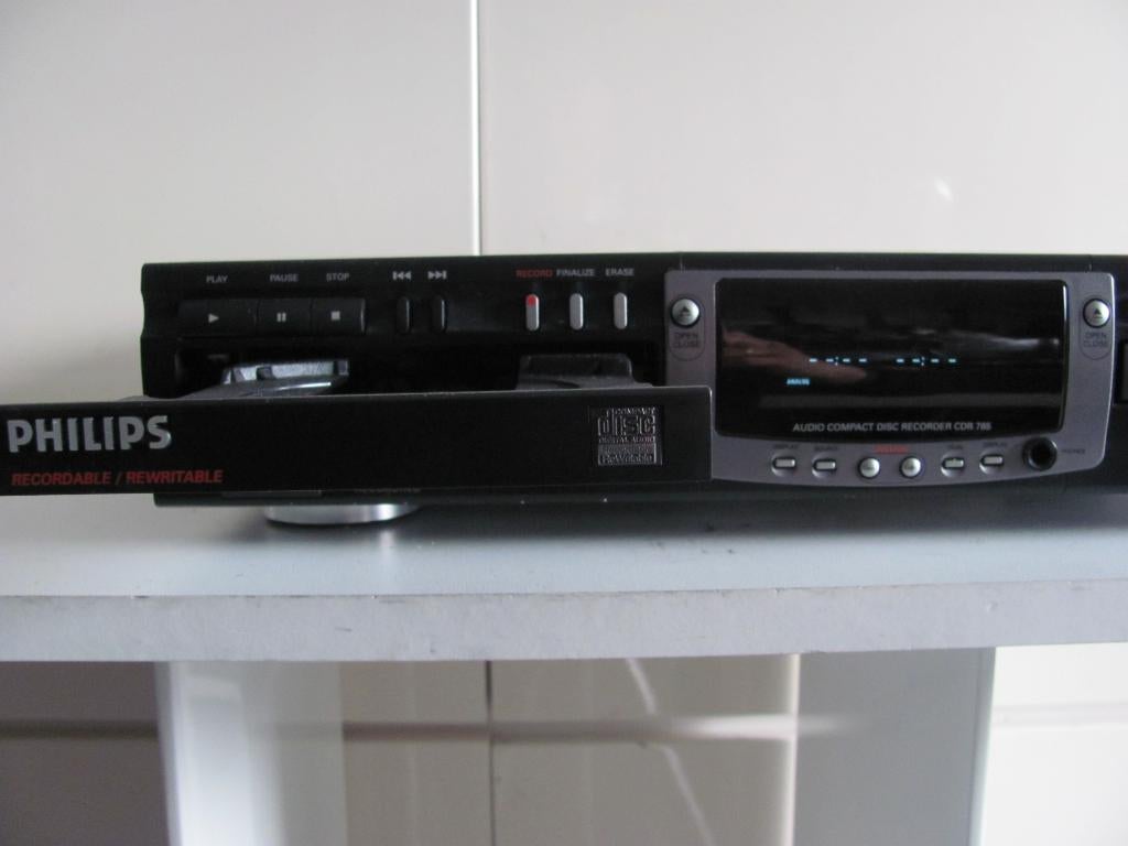 Philips audio compact disc recorder cdr-765 recordable, Audio, Tv en Foto, Cd-spelers, Ophalen of Verzenden, Zo goed als nieuw