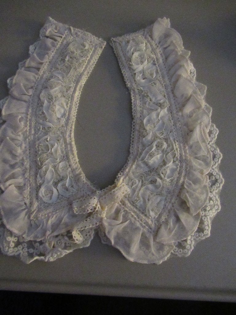 ANTIEK KRAAGJE VERZENDEN MOGELIJK, Antiek en Kunst, Antiek | Kleding en Accessoires, Ophalen, Dames