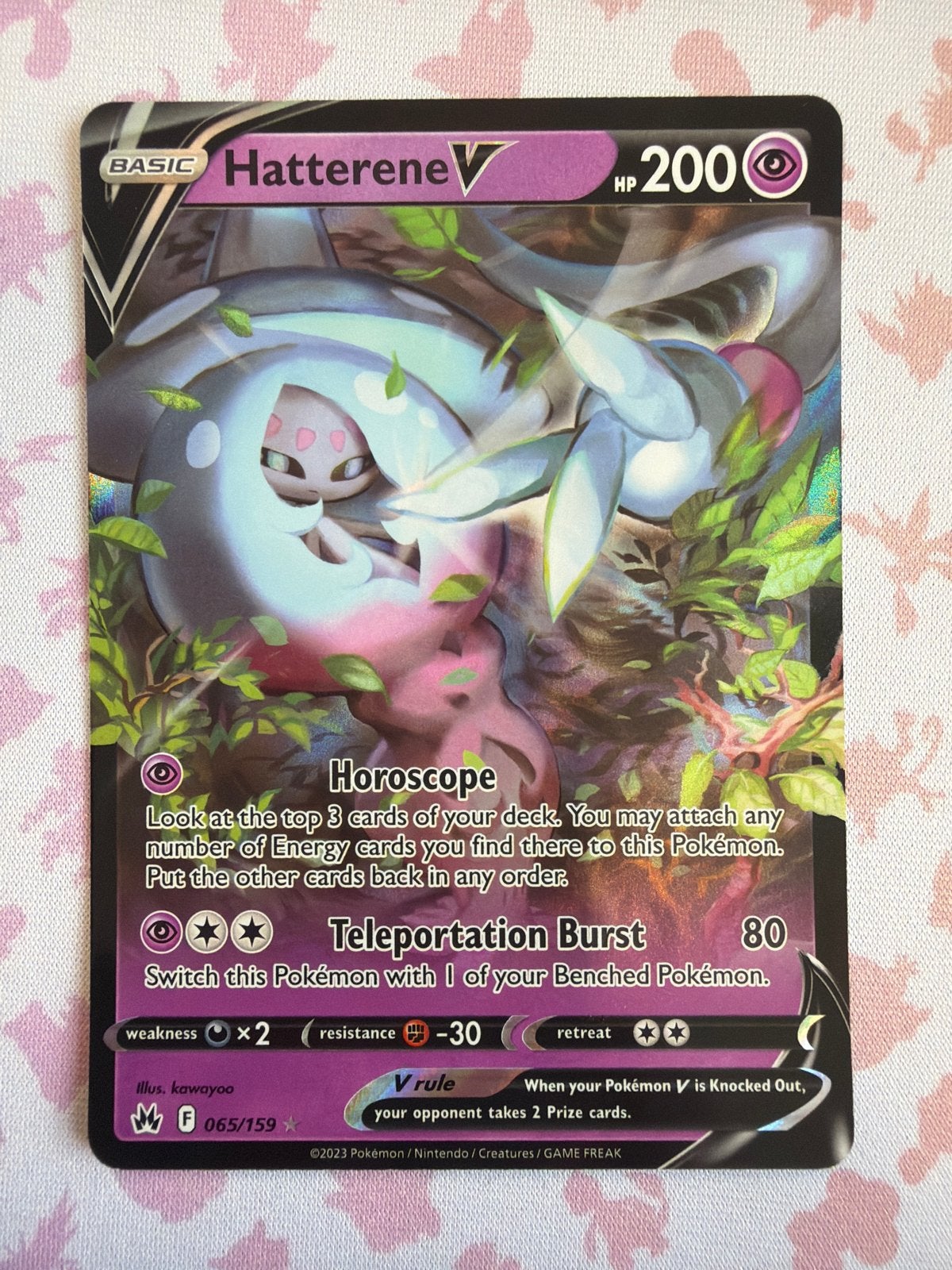 Hatterene V Pokémon Kaart (065/159) - Zo goed als nieuw, Ophalen of Verzenden, Zo goed als nieuw, Losse kaart